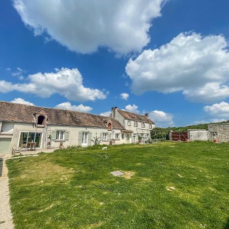 ホテル Le Gite De Gaia Villemer  エクステリア 写真